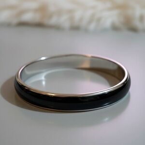 Calvin Klein Jewelry Women's Art Silver-Tone Stainless Steel Bangle Bracelet